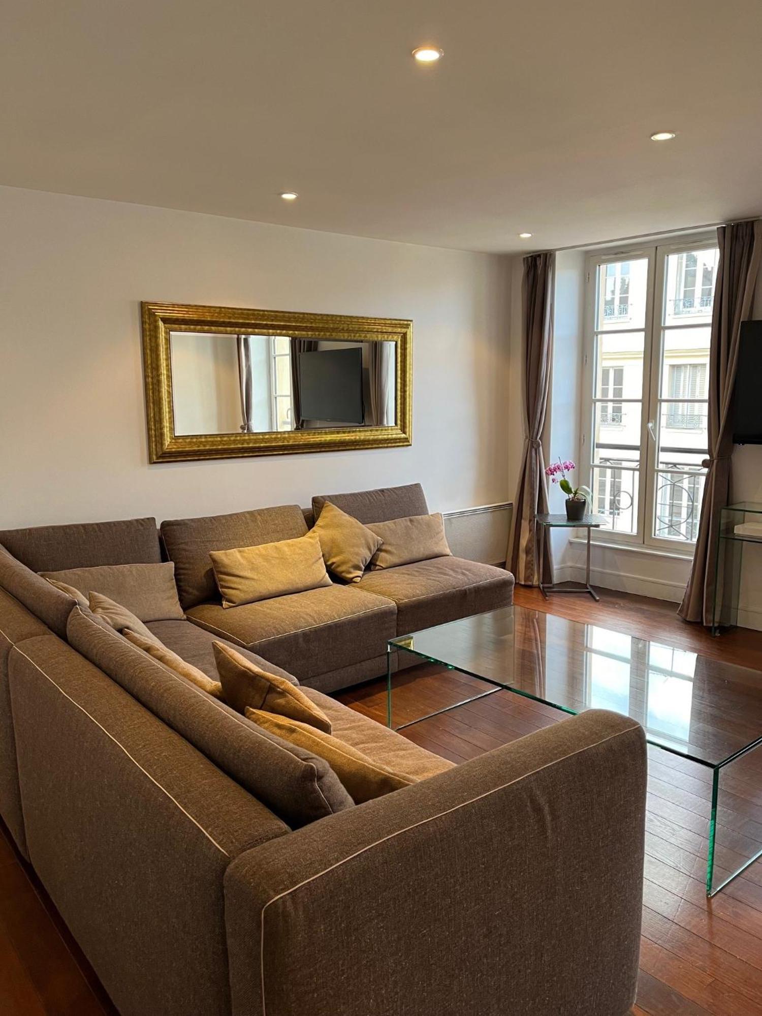 Bel Appartement Chic Et Cosy 78100 Saint-Germain-en-Laye Exteriör bild