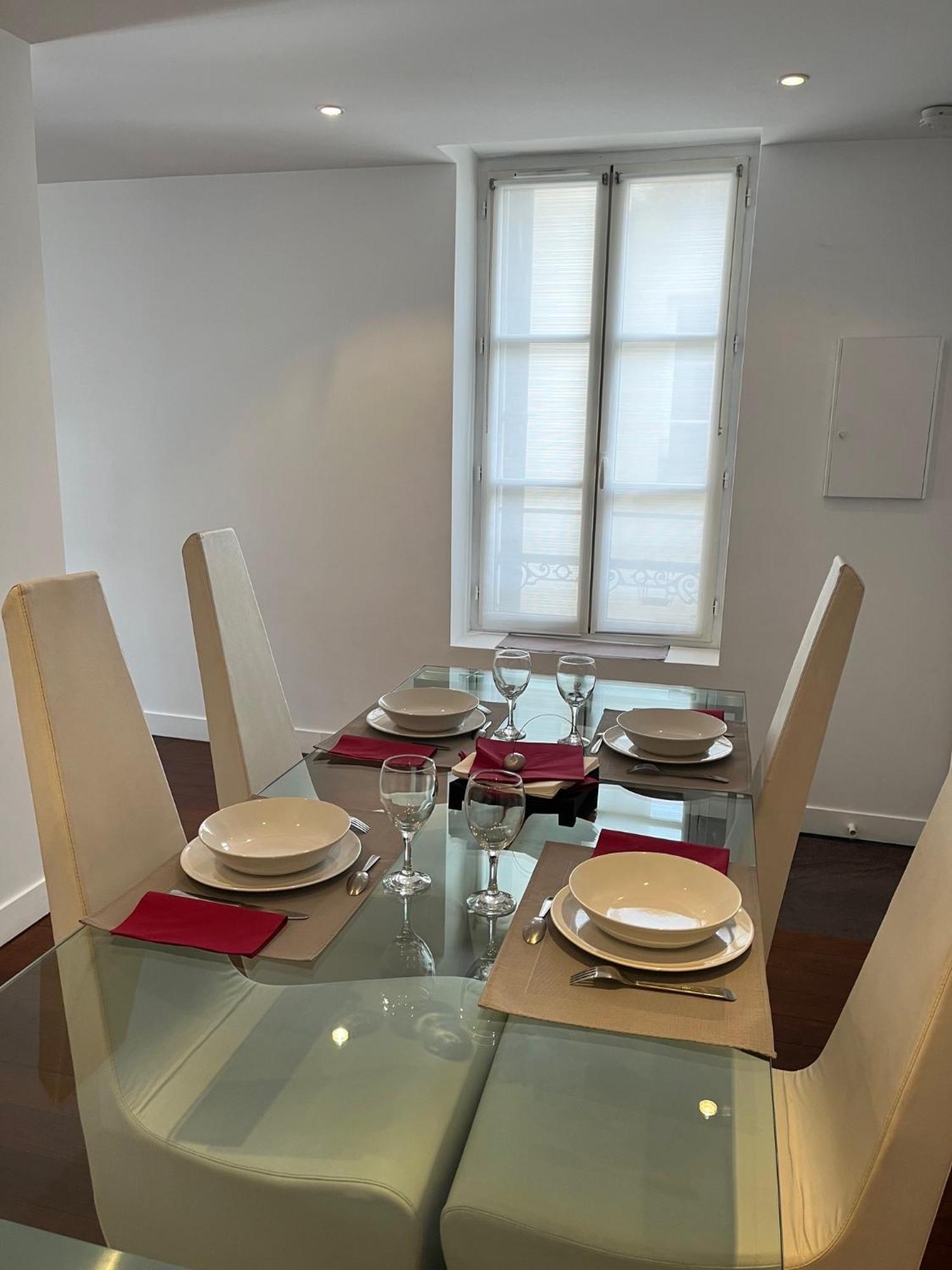 Bel Appartement Chic Et Cosy 78100 Saint-Germain-en-Laye Exteriör bild